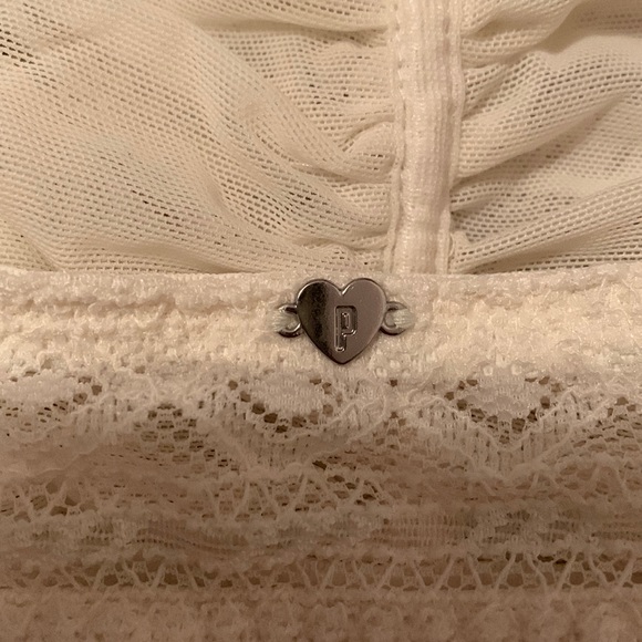 pink (victoria secret) - lace bralette - Picture 3 of 5
